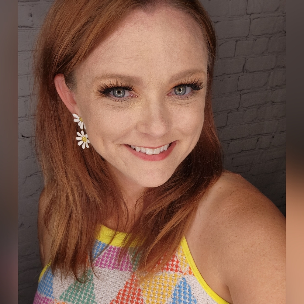 Meet your Posher, Kayla
